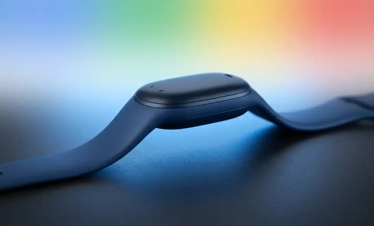 Featured image for Screenless Fitbit Band: Everything You Need to Know About Google's Bold New Wearable