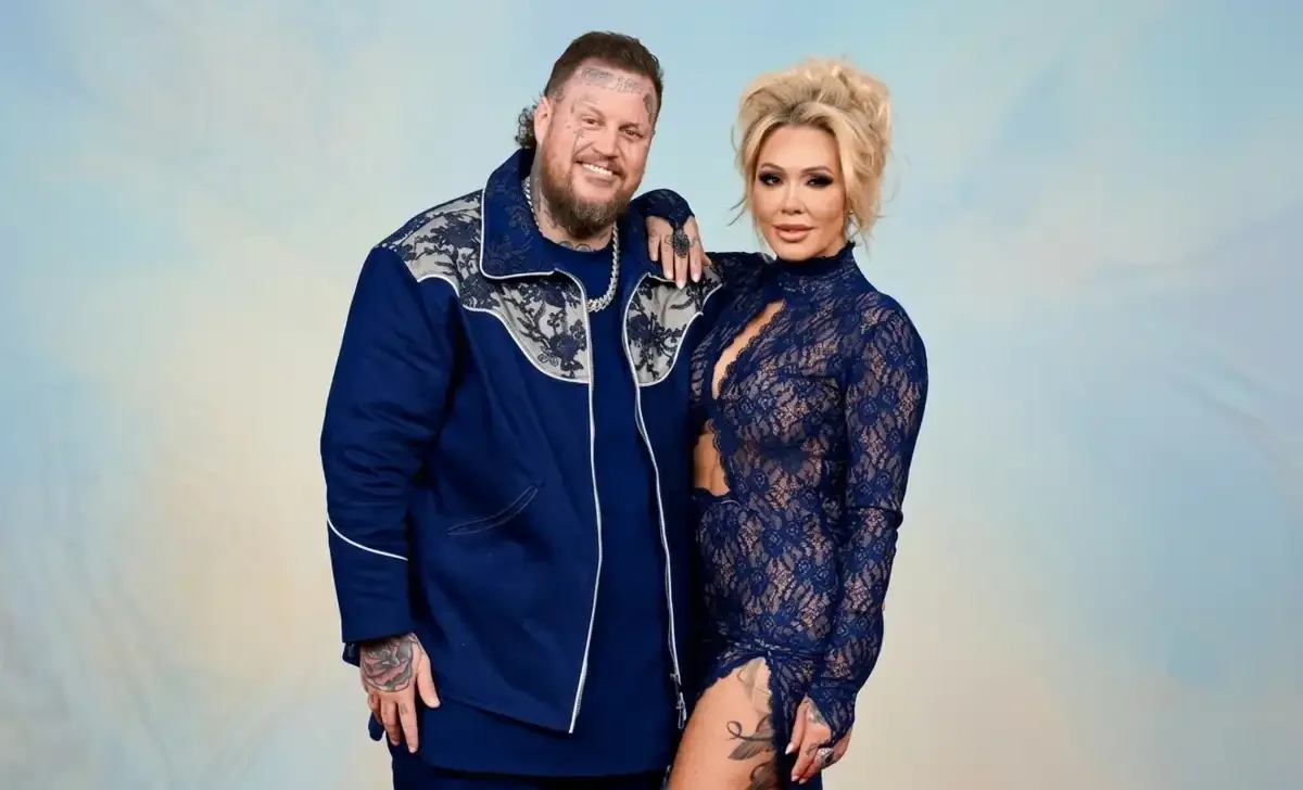 Featured image for Jelly Roll's Divorce From Bunnie XO: What Really Happened
