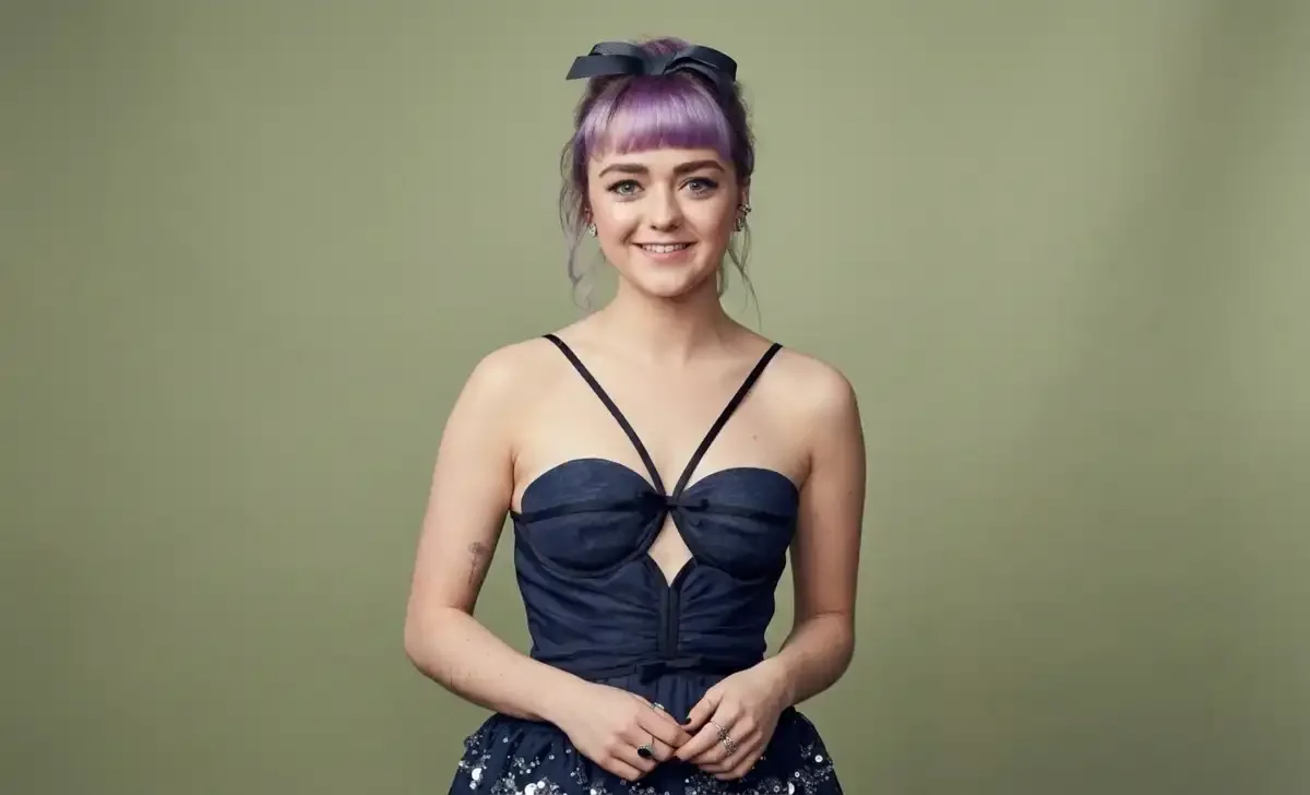 Featured image for Maisie Williams Net Worth: How Arya Stark Built Her Fortune