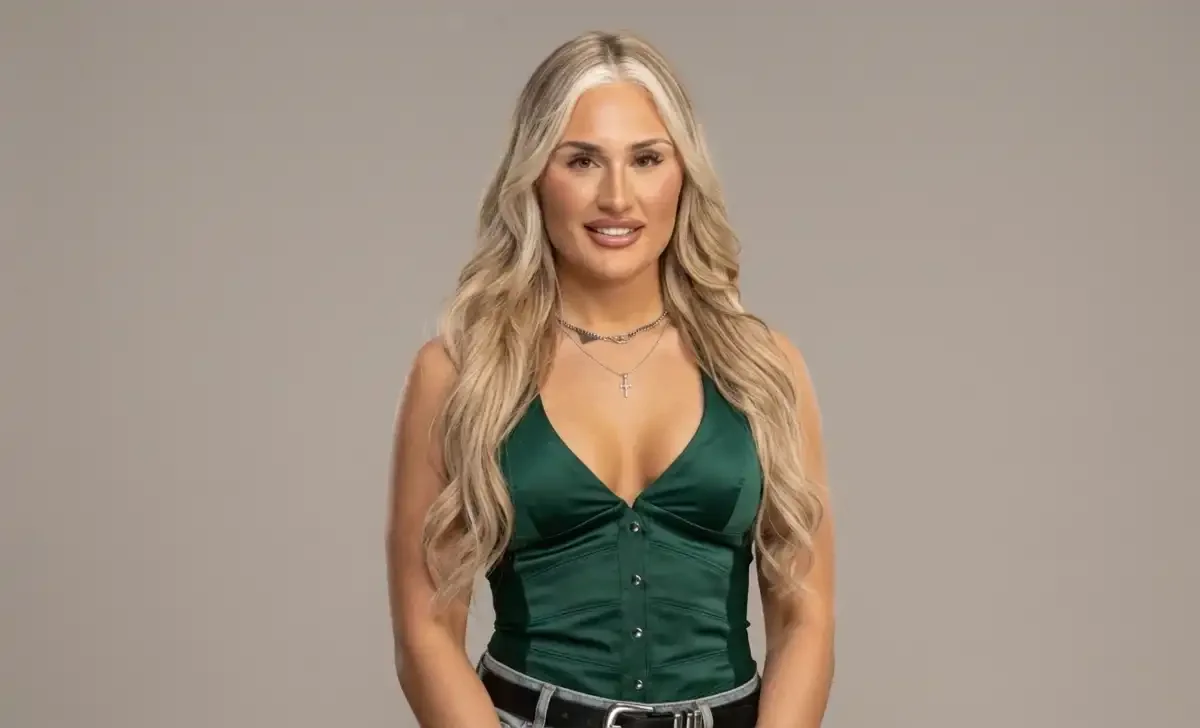 Featured image for Tiffany Stratton Net Worth 2026: WWE Salary & Earnings